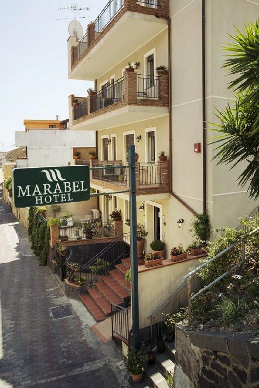 Hotel Marabel Sant'Alessio Siculo Exterior photo