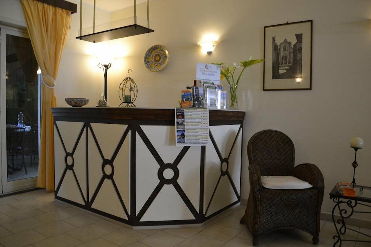 Hotel Marabel Sant'Alessio Siculo Exterior photo